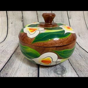 Vintage Hand Painted Calla Lilly Wooden Bowl
